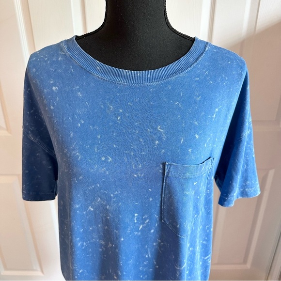 Old Navy Blue Burnout T-shirt Dress - Picture 2 of 5